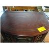 Image 2 : INNOVATIVES TECHNOLOGIES WOODEN MUSIC CENTER W/TURNTABLE & RECORDABLE CD PLAYER