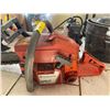 Image 3 : 'AS IS' HUSQVARNA 257 CHAINSAW (LOOKS LIKE IT NEEDS NEW HANDLE)