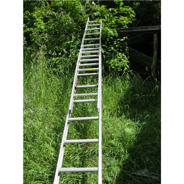 ALUMINUM EXTENSION LADDER - 24 FT.