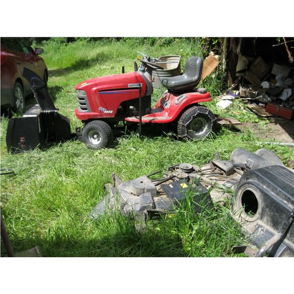 CRAFTSMAN DYT4000 RIDE-ON MOWER (256 HOURS) W/SNOW BLOWER ATTACHMENT & ACCESSORIES