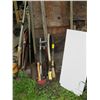 Image 1 : LOT OF MISC. - AXES, HATCHETS, SLEDGEHAMMERS, ETC.