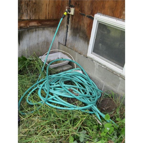 LOT OF GREEN GARDEN HOSE