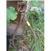 Image 2 : PAIR OF LOGGING TONGS & 2 CHAIN BOOMERS