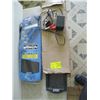 Image 1 : 2 COLEMAN BATTERY MAINTAINERS