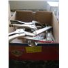 Image 1 : BOX W/ASSORTED WELDING CLAMPS (VICE GRIP LIKE), ETC.