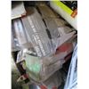 Image 4 : BOX OF MISC. - PAINT BRUSHES & PAINTING SUPPLIES