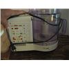 Image 4 : YOGURT MAKER, FOOD PROCESSOR, KETTLE, ETC.