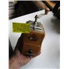Image 1 : ANTIQUE COFFEE GRINDER