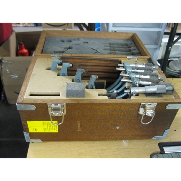 MITUTOYO JAPANESE MICROMETER SET IN BOX