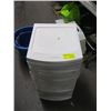 Image 1 : PLASTIC STORAGE UNIT