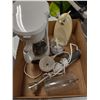 Image 2 : BOX OF SUNBEAM COFFEE MAKER, BRAUN HAND MIXER & ELECTRIC CAN OPENER