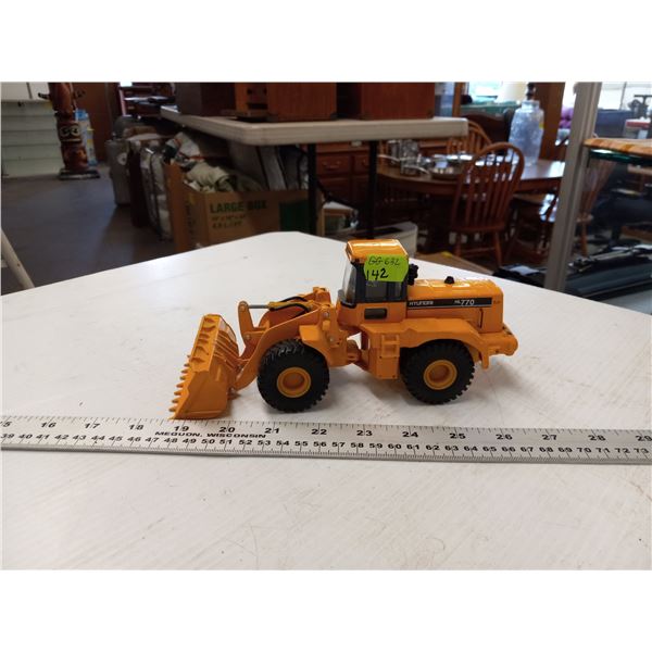 HYUNDAI TOY BULLDOZER