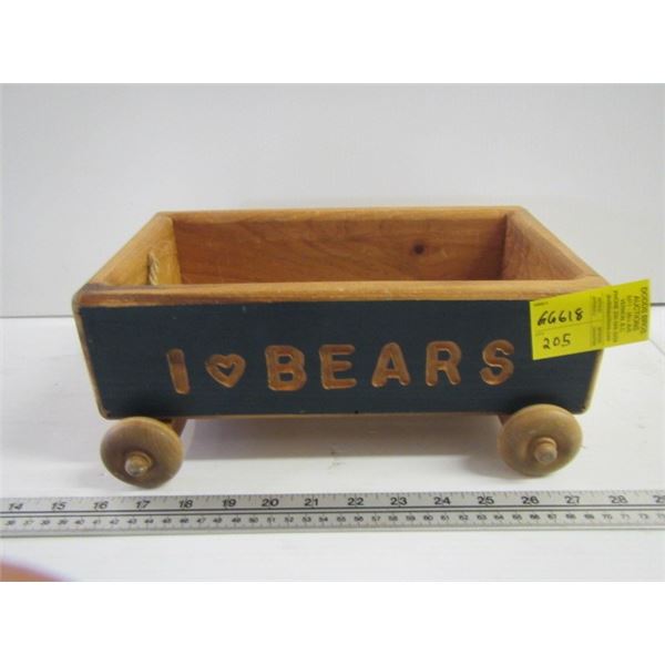 WOODEN WAGON SAYS I LOVE BEARS