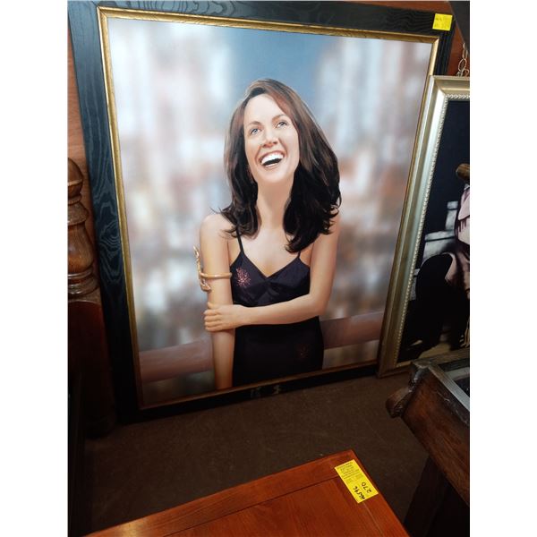 LARGE PICTURE OF WOMAN