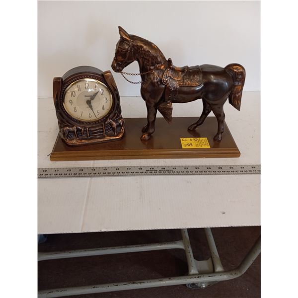 METAL HORSE CLOCK