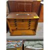 Image 1 : SMALL WOOD MACHINEST CASE WITH DRAWERS