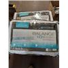 Image 3 : LARGE BOX OF SHEETS AND TWO NEW PILLOWS