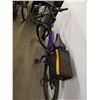 Image 1 : PURPLE SCHWINN MOUNTAIN BIKE