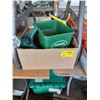 Image 1 : BOX WITH 2 SPRINKLERS AND SCOTTS HAND HELD SEEDER