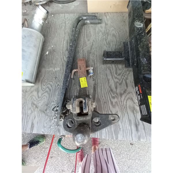 LARGE RECEIVER HITCH AND SWAY ARM WITH 2 5/16 BALL