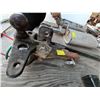 Image 3 : LARGE RECEIVER HITCH AND SWAY ARM WITH 2 5/16 BALL