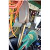Image 4 : GARBAGE CAN WITH GARDEN TOOLS