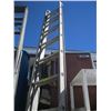Image 1 : 18' EXTENSION LADDER