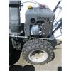 Image 3 : YARDWORKS 30" 375 CC SNOW BLOWER