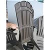 Image 2 : 2 BROWN PLASTIC LAWN CHAIRS