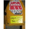 Image 3 : LIFT-RITE YELLOW PELLET JACK