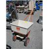Image 1 : LARGE SCOTTS PROTURF SEEDER