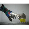Image 1 : BUNDLE OF CRESCENT WRENCHES AND A SMALL BOLT CUTTERS