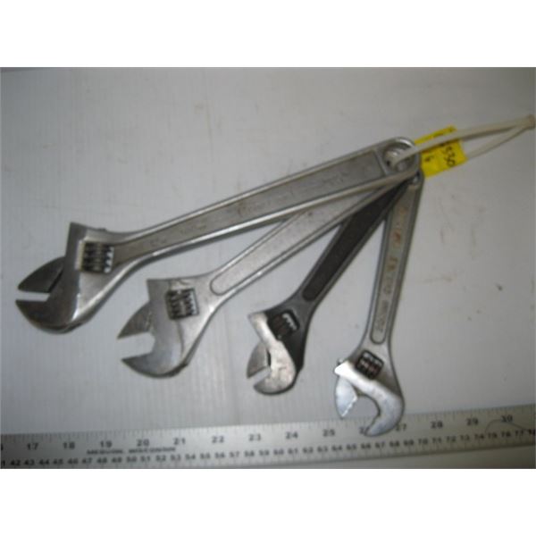 BUNDLE OF 4 CRESCENT WRENCHES