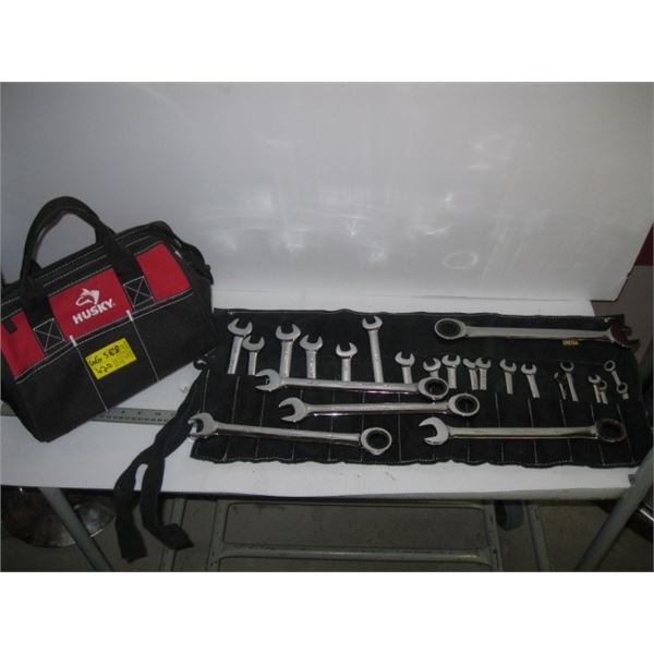 HUSKY BAG WITH SET OF MAXIM COMBO WRENCHES