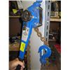 Image 2 : POWERFIST 2 TON LEVER CHAIN HOIST