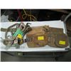 Image 1 : 2 LEATHER TOOL POUCHES AND LOT OF SAFETY ROPE AND BELT
