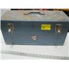 Image 4 : METAL BEACH TOOL BOX WITH 15 PCE WOOD SPADE BIT SET, WRENCHES ETC