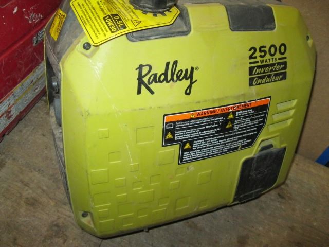 Radley Generator RADLEY 2500 WATT INVERTER GENERATOR. RUNS GOOD