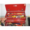 Image 3 : METAL TOOL BOX WITH ASSORTED TOOLS