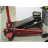 Image 2 : RED HYDRAULIC JACK