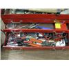 Image 2 : RED TOOL BOX WITH DRAWERS AND MISC TOOLS