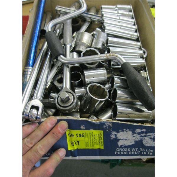 FLAT OF ASSORTED SOCKETS AND BARS