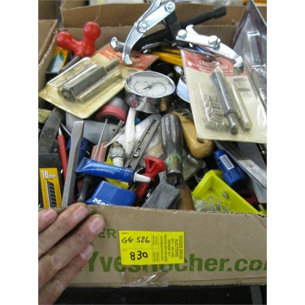 BOX OF MISC WHEEL PULLER, TRAILER BALL AND MISC HAND TOOLS