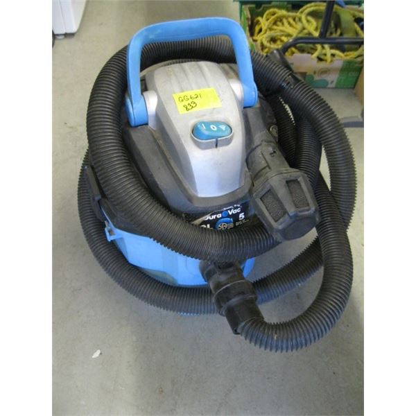 9 LITER DURAVAC WET DRY VAC