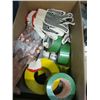 Image 2 : BOX OF SLING, GLOVES AND TAPE