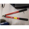 Image 1 : PR OF PRUNING TRIMMERS