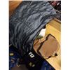 Image 3 : TWO SLEEPING BAGS IN BOX