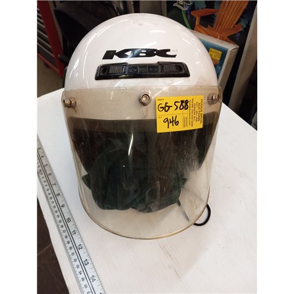 TK 101S SNELL M95. FIBREGLASS MOTORCYCLE HELMET