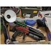 Image 2 : FLAT WITH PAINT BALL GUN, CO2 BOTTLES, FACE MASK ETC
