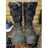 Image 1 : ONE PAIR OF SIZE 11 ICE FIELD BOOTS